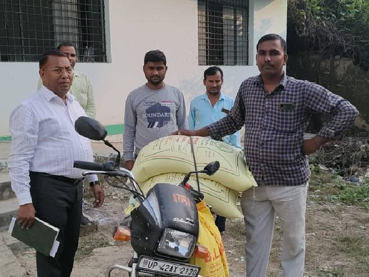 नेटवर्क में खराबी के चलते बीज वितरण में परेशानी